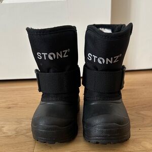 Stonz Black Kids' Winter Boots